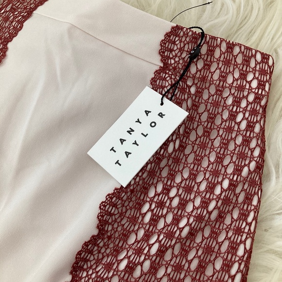 TANYA TAYLOR Crochet-Paneled Simmons Skirt - Picture 8 of 12